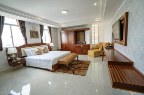 Гостиница Duc Long Gia Lai Hotels & Apartment  Tp. Pleiku
